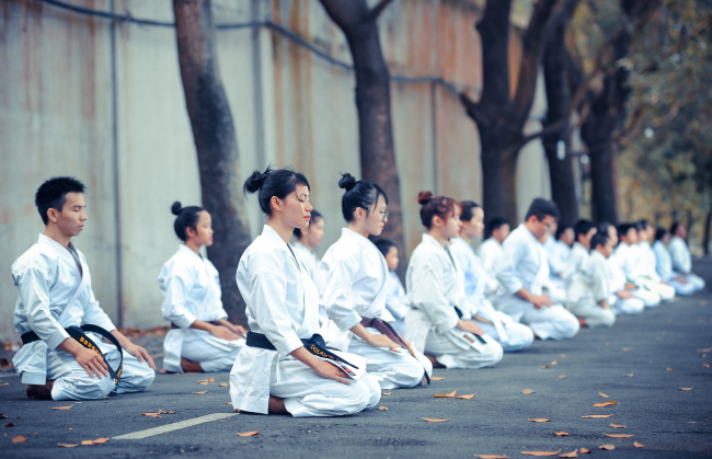 5 quy luật tập cơ bản khi học võ karate mà ai cũng cần biết